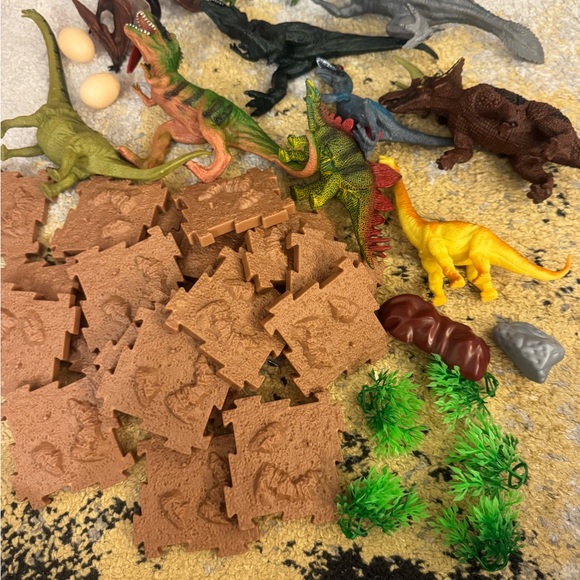 Assorted Reptile & Dinosaur Toy Playset - Multicolor - Picture 2 of 5
